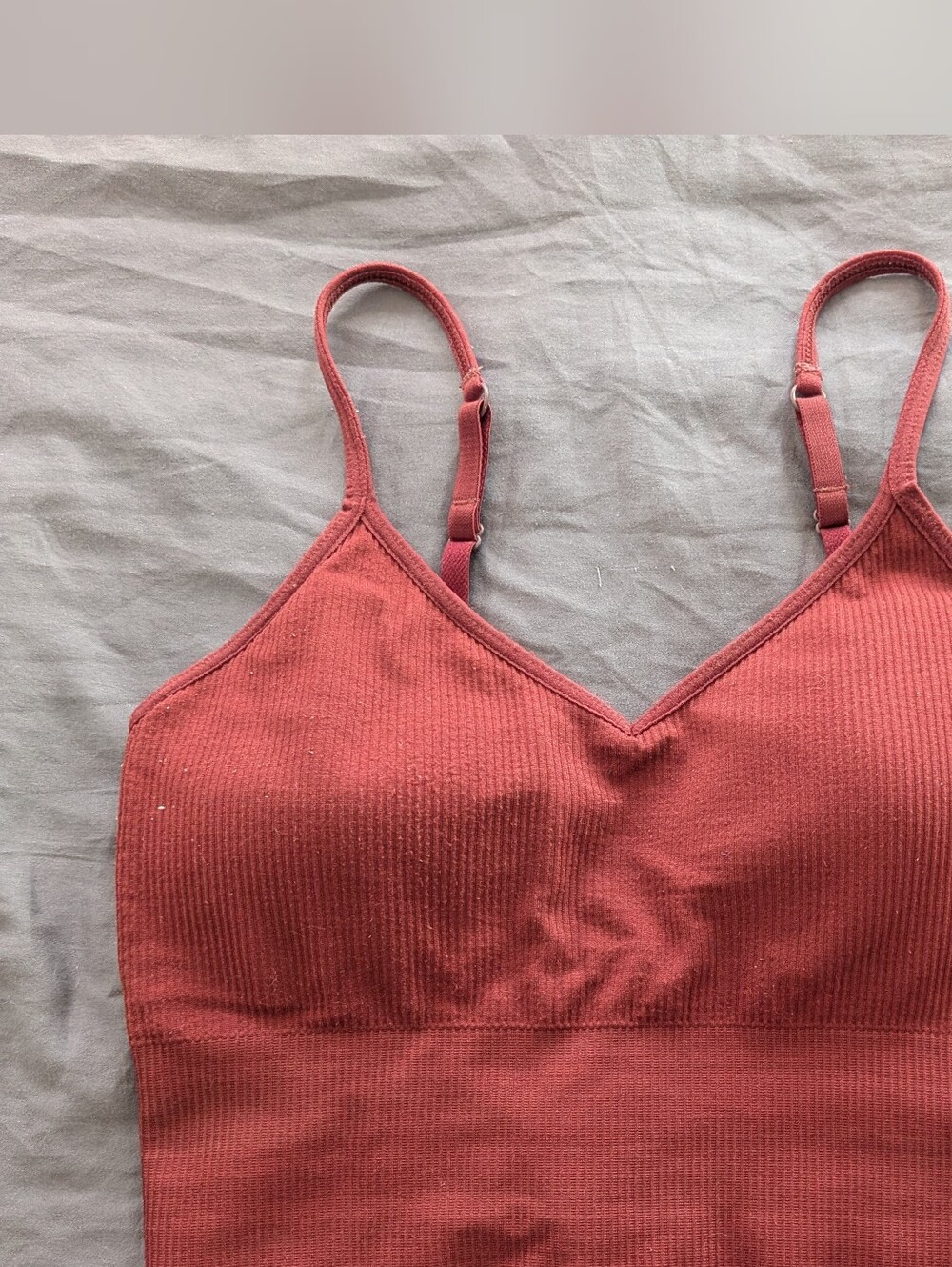 Zella Ribbed V-Neck Bralette in Rusty Rose